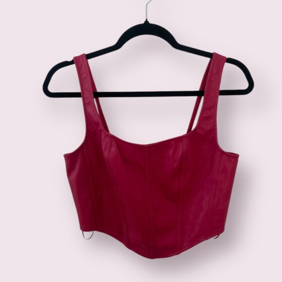 ⭐️ Corset Hot Night Out Party Minimalist Baddie Crop Club Blouse Latex Like Top - Picture 1 of 4